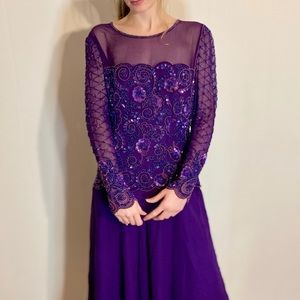 💜 Stunning 100% Silk Adrianna Papéll Sequin Dress